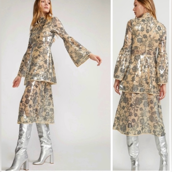Cynthia Rowley Dresses & Skirts - Stunning NWT Women’s Cynthia Rowley Michelle Bell Sleeve Lined Sequin Dress Sz 0